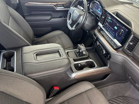 Used 2022 Chevrolet Silverado 1500 LT Trail Boss w/ Protection Package AWD/4WD image 15
