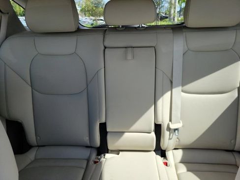 Certified 2026 Genesis GV70 2.5T AWD/4WD image 30