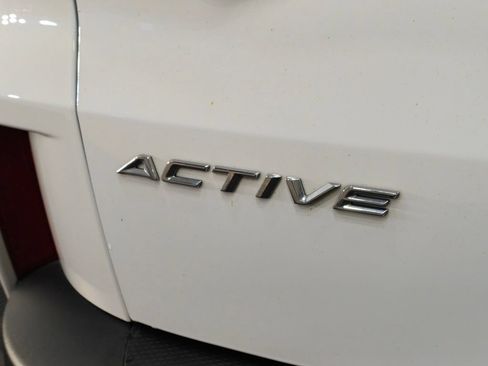 Used 2023 Ford Escape Active AWD/4WD image 48