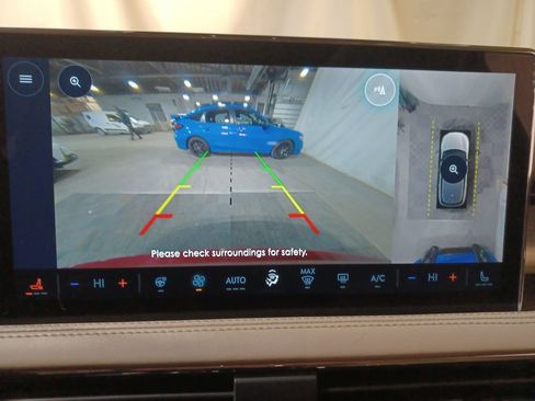 Used 2024 Lincoln Corsair AWD w/ Equipment Group 101A image 24