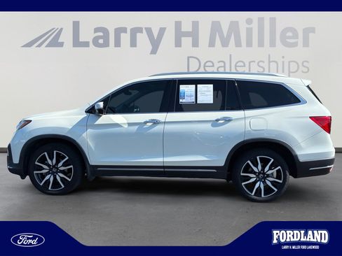 Used 2019 Honda Pilot Elite image 2