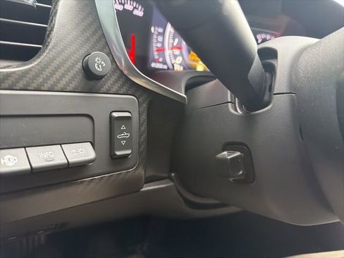 Used 2016 Chevrolet Corvette Stingray Convertible w/ 3LT Preferred Equipment Group image 27