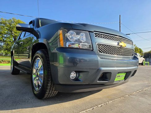 Used 2012 Chevrolet Avalanche LT w/ Texas Edition RWD image 4