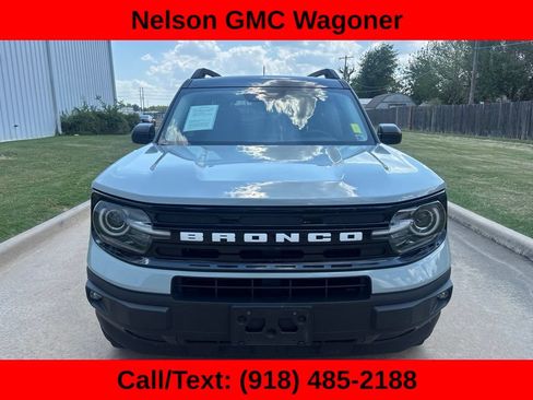 Used 2023 Ford Bronco Sport Outer Banks AWD/4WD image 2