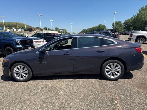 Used 2025 Chevrolet Malibu LT FWD image 7