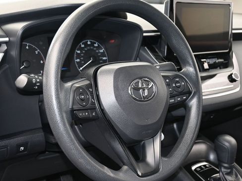 Used 2023 Toyota Corolla Hybrid Sedan image 13