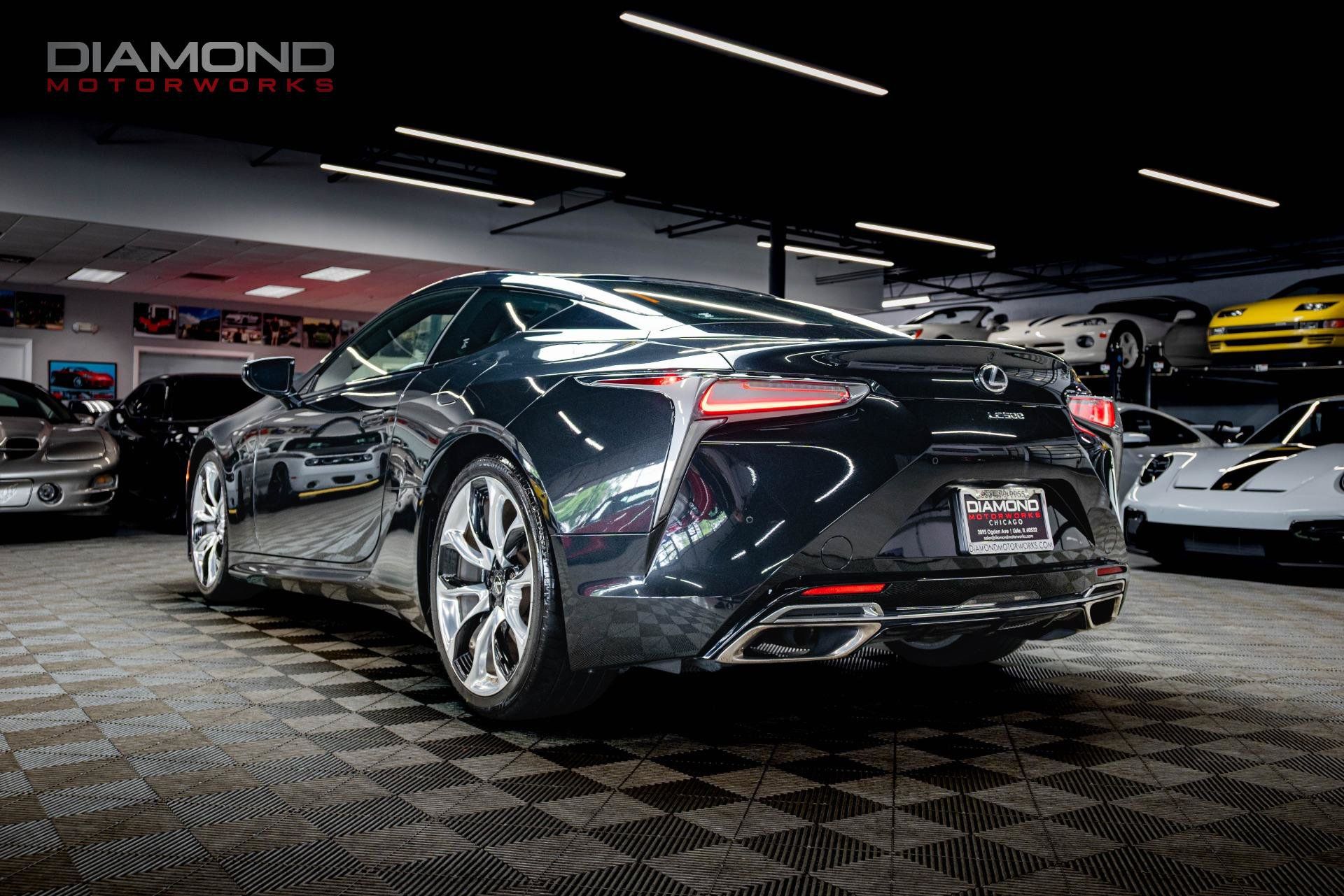 Used 2018 Lexus LC 500 Coupe w/ Sport Package RWD image 2