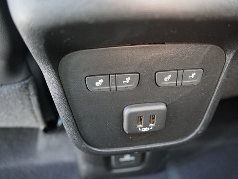 Certified 2021 Chevrolet Equinox Premier image 19