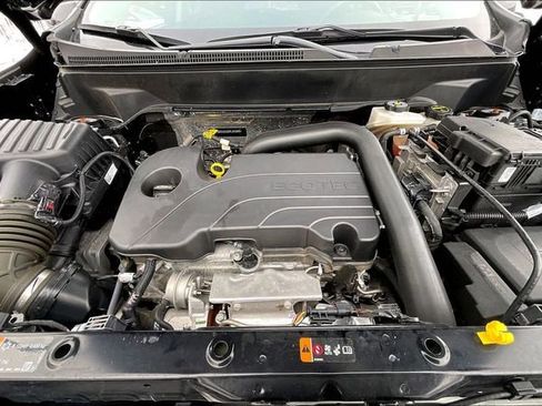 Used 2024 Chevrolet Equinox LT image 11