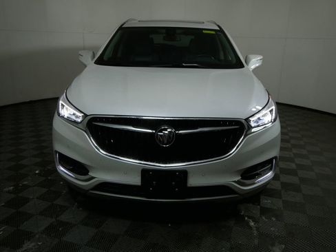 Used 2021 Buick Enclave Premium w/ Sun and Sites Package image 9