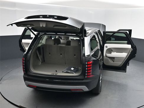 New 2026 Hyundai Palisade SE image 16