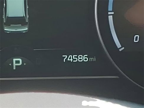 Used 2022 Kia Niro EX w/ Cold Weather Package image 14