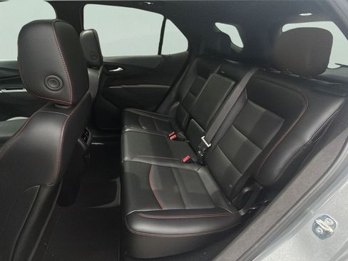 Used 2023 Chevrolet Equinox RS w/ RS Leather Package FWD image 17
