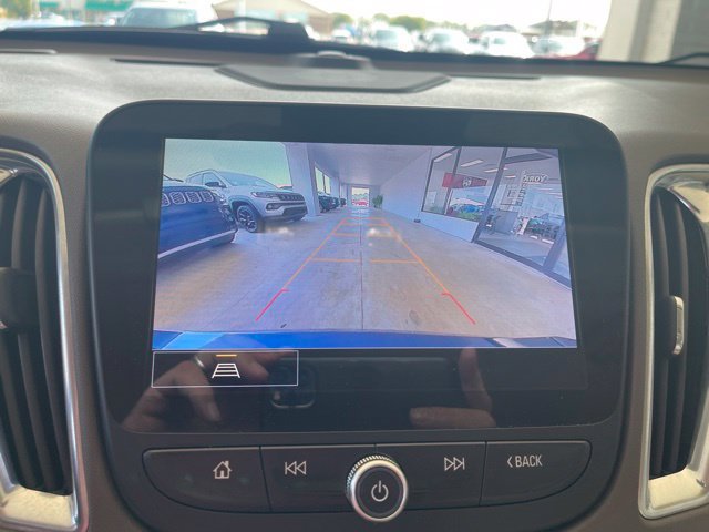 Used 2024 Chevrolet Malibu LT FWD image 27