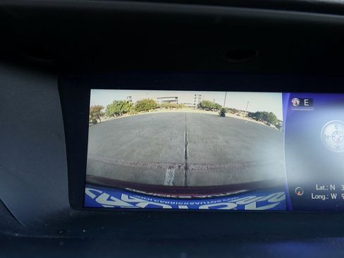 Used 2016 Lexus GS 200t image 39