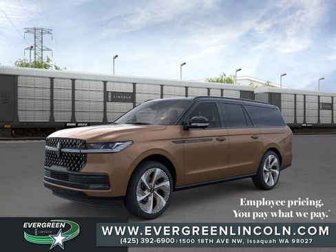New 2026 Lincoln Navigator L Black Label AWD/4WD image 1