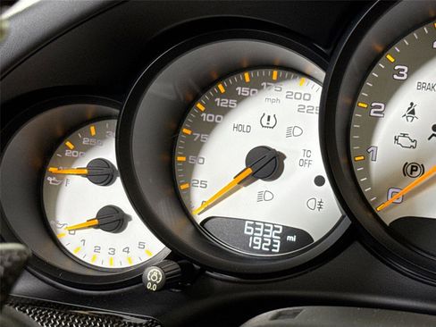 Used 2019 Porsche 911 GT3 RS image 19