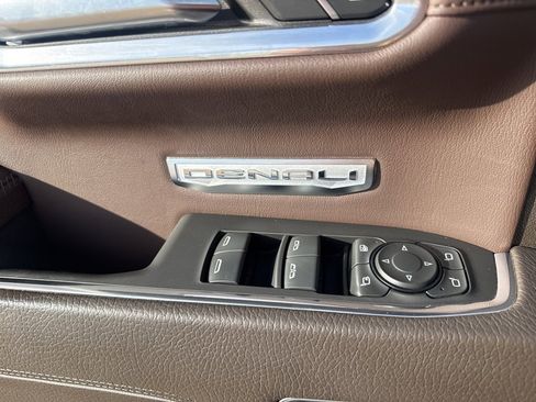 Used 2023 GMC Sierra 1500 Denali image 18