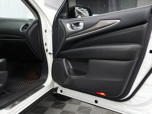 Used 2017 INFINITI QX60 AWD w/ Premium Plus Package image 6