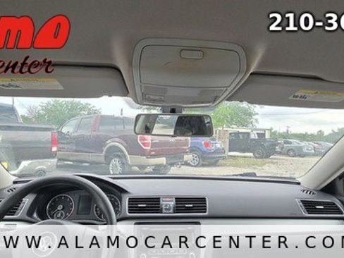 Used 2012 Volkswagen Passat 2.5 S image 35