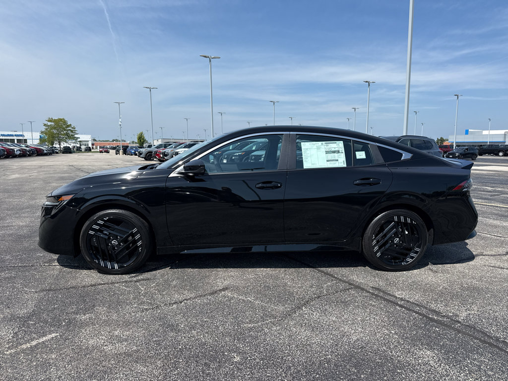 New 2027 Nissan Sentra SR FWD image 6
