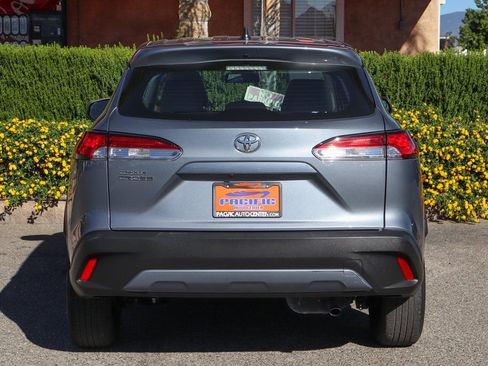 Used 2022 Toyota Corolla Cross L image 7