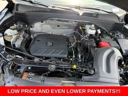 Used 2021 Chevrolet TrailBlazer LT w/ Convenience Package FWD image 11