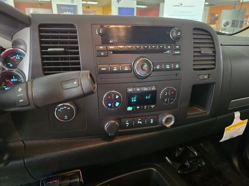 Used 2012 GMC Sierra 1500 SLE w/ Power Tech Package AWD/4WD image 19