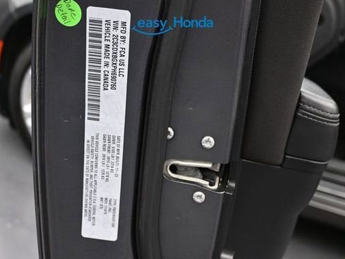 Used 2023 Dodge Charger SXT RWD image 17