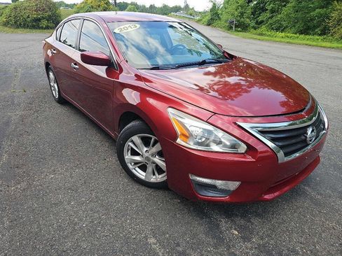 Used 2013 Nissan Altima 2.5 SV FWD image 5