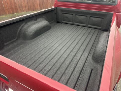 Used 2002 Toyota Tacoma PreRunner image 9