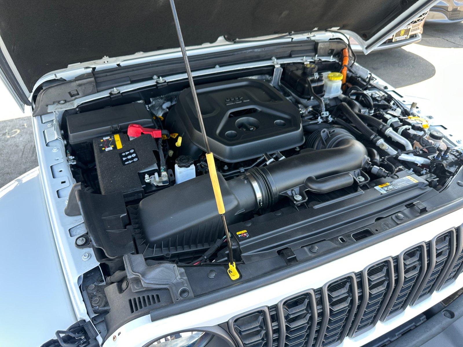 Used 2024 Jeep Wrangler Unlimited AWD/4WD image 29