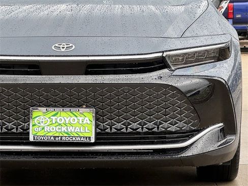 New 2026 Toyota Crown Nightshade image 8