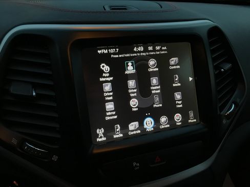 Used 2018 Jeep Cherokee Trailhawk w/ Quick Order Package 27L image 19