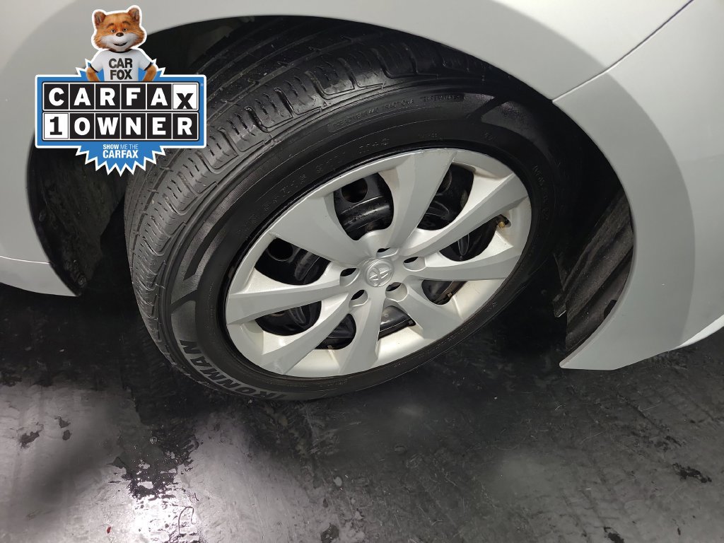 Used 2024 Toyota Corolla LE FWD image 10