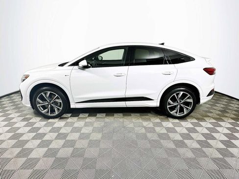 Certified 2023 Audi Q4 e-tron Prestige w/ Black Optic Package image 4