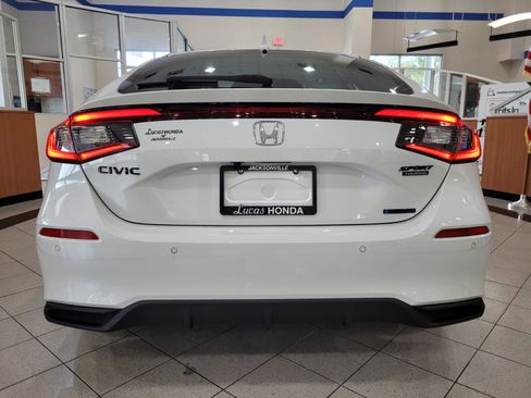 New 2026 Honda Civic Sport Touring image 5
