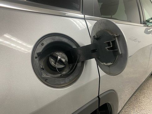 Used 2014 Jeep Cherokee Latitude image 14