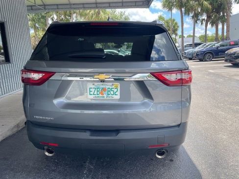 Used 2020 Chevrolet Traverse LS FWD image 11