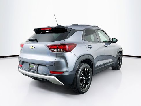 Used 2021 Chevrolet TrailBlazer LT w/ Premium Seating Package image 9