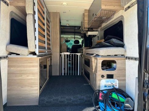 Used 2023 RAM ProMaster 3500 w/ Driver Convenience Group image 5