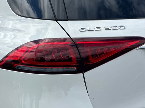 Used 2022 Mercedes-Benz GLE 350 4MATIC image 12