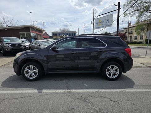 Used 2015 Chevrolet Equinox LT w/ Driver Convenience Package FWD image 2
