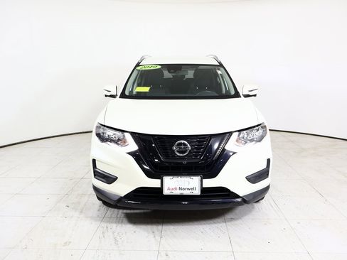 Used 2019 Nissan Rogue SV w/ Premium Package image 9