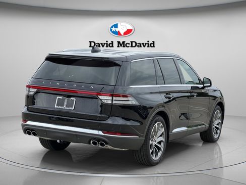 New 2026 Lincoln Aviator Reserve RWD image 7