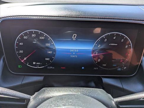 Used 2023 Mercedes-Benz GLC 300 4MATIC image 12