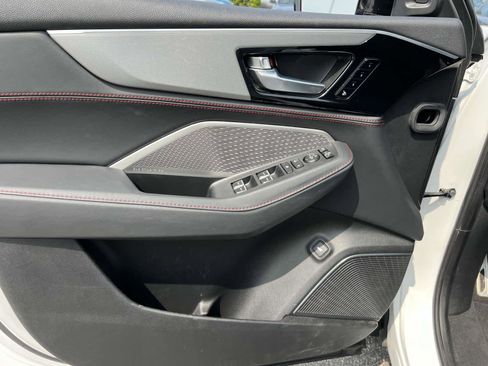 Used 2023 Acura MDX A-Spec image 16