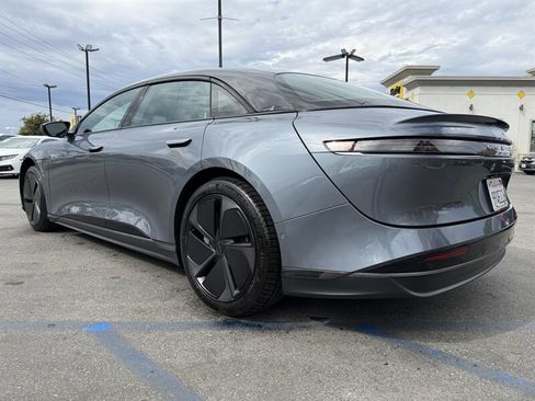 Used 2025 Lucid Air Touring AWD/4WD image 3