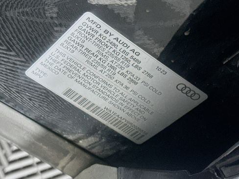 Used 2024 Audi Q5 2.0T Premium Plus image 12