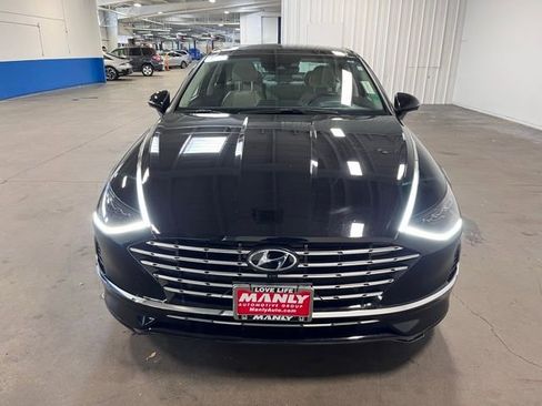 Used 2023 Hyundai Sonata Limited image 8